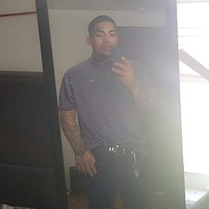 Meet your Posher, Tomas